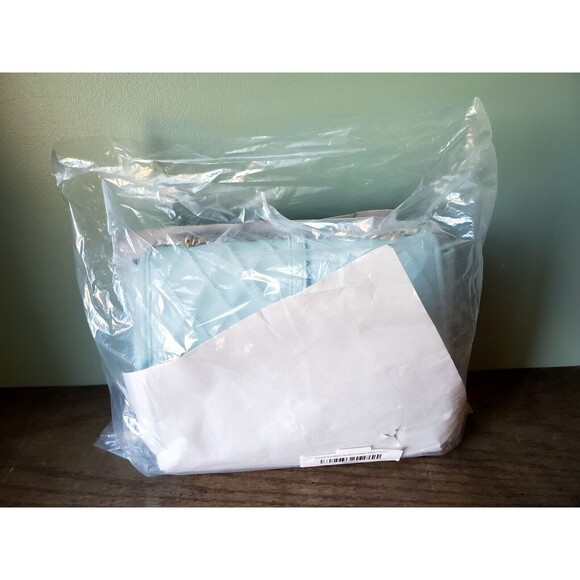 Simply Southern Mint Green Shoulder Bag Purse Gold Chain Quilted Pattern NWT - Picture 15 of 16